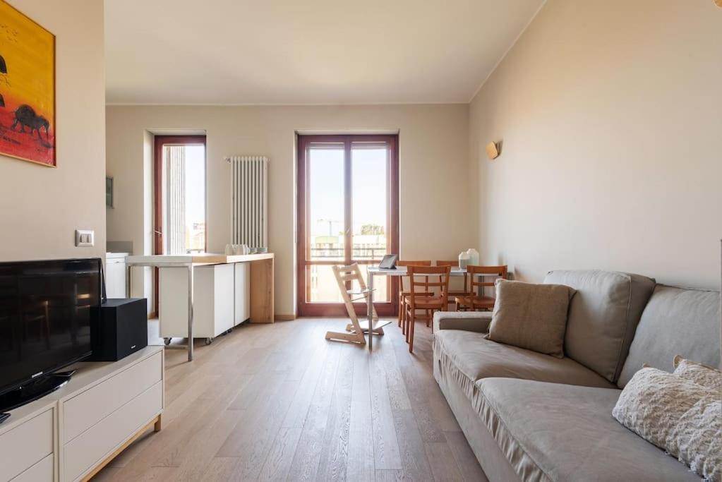 Schiavoni Flexyrent Wifi Apartment Milan Exterior photo
